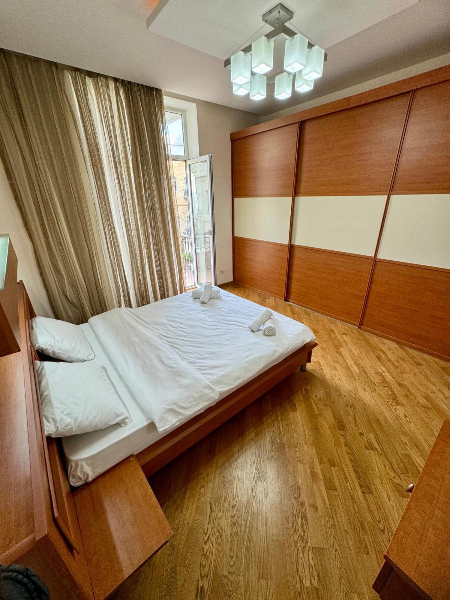 Four Seasons Apartment By Baku Housing Luaran gambar